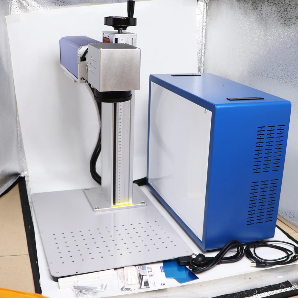 20W 30W 50W MAX ファイバーレーザーマーキング - Industrial Laser Engraving Machine For Metal のレビューと価格