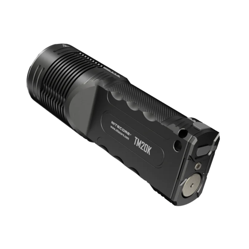NITECORE TM20K 20000ルーメン タクティカ - Honeycomb Laser Bed のレビューと価格