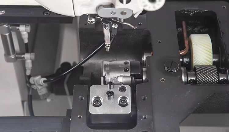 JTK8F-90AJ工業用スマートパターン縫製機自動CNCコ - Industrial Laser Machines のレビューと価格